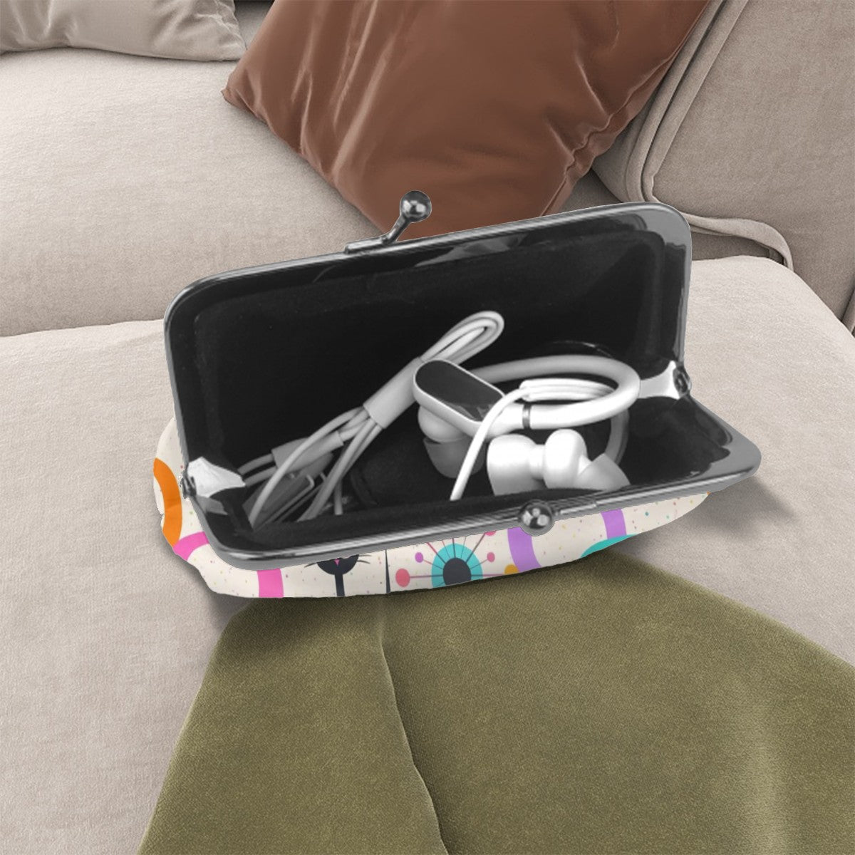 Atomic Cat & Circles Kiss Lock Coin Purse - Purr-fectly Retro!